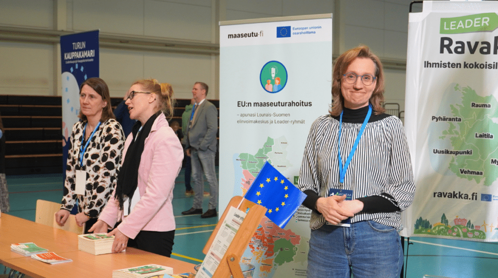 Heidi Jaakkola messupisteellä.